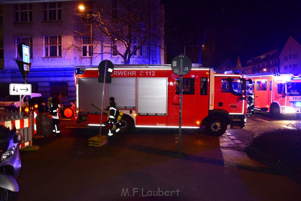 Feuer 2 Y Koeln Ehrenfeld Everhardtstr P060.JPG - Miklos Laubert